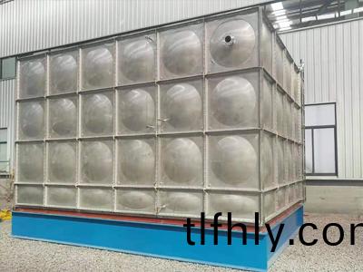 河南(nan)鍍鋅闆(ban)水箱 河(he)南(nan)鍍鋅(xin)闆(ban)水(shui)箱